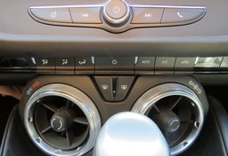 2021 Chevrolet Camaro - Thumbnail 30