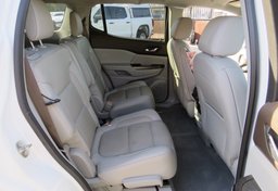 2018 GMC Acadia - Thumbnail 25