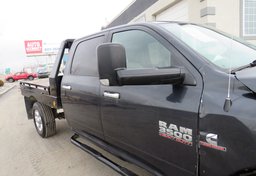 2017 Ram 3500 - Thumbnail 14