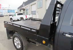 2017 Ram 3500 - Thumbnail 16