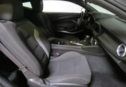 2016 Chevrolet Camaro - Thumbnail 24