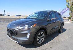 2020 Ford Escape - Thumbnail 3