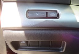 2021 Nissan Maxima - Thumbnail 32