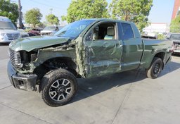 2021 Toyota Tundra 4WD - Thumbnail 2