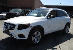 2018 Mercedes-Benz GLC - Thumbnail 4