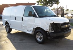 2017 Chevrolet Express Cargo Van - Thumbnail 4