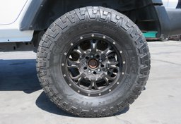 2020 Jeep Wrangler Unlimited - Thumbnail 17