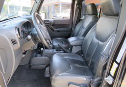 2015 Jeep Wrangler Unlimited - Thumbnail 22