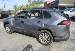 2020 Toyota RAV4 - Thumbnail 10