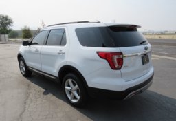 2016 Ford Explorer - Thumbnail 7