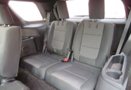 2016 Ford Explorer - Thumbnail 30