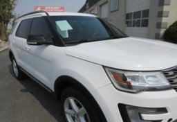 2016 Ford Explorer - Thumbnail 13