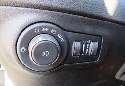 2021 Jeep Compass - Thumbnail 33