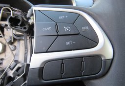 2021 Jeep Compass - Thumbnail 32