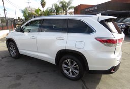 2015 Toyota Highlander - Thumbnail 5