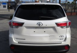 2015 Toyota Highlander - Thumbnail 10