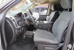 2019 Ram 1500 - Thumbnail 24