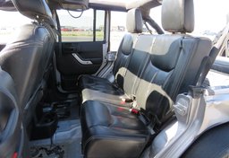 2016 Jeep Wrangler Unlimited - Thumbnail 23