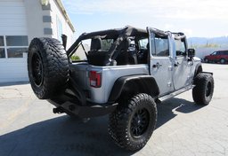 2016 Jeep Wrangler Unlimited - Thumbnail 5
