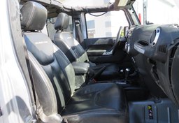 2016 Jeep Wrangler Unlimited - Thumbnail 20