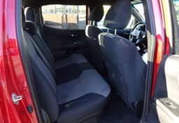 2020 Toyota Tacoma 4WD - Thumbnail 31