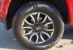 2020 Toyota Tacoma 4WD - Thumbnail 20