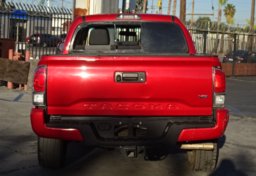 2020 Toyota Tacoma 4WD - Thumbnail 11