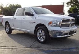 2017 Ram 1500 - Thumbnail 3