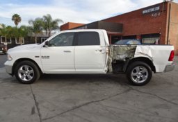 2017 Ram 1500 - Thumbnail 12