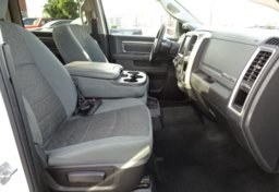 2017 Ram 1500 - Thumbnail 28