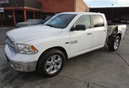 2017 Ram 1500 - Thumbnail 2