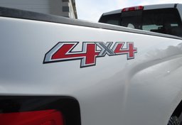 2014 Chevrolet Silverado 1500 - Thumbnail 17