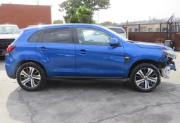 2021 Mitsubishi Outlander Sport - Thumbnail 9