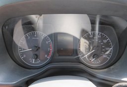 2017 Nissan Titan - Thumbnail 31