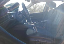 2015 BMW 3 Series - Thumbnail 7