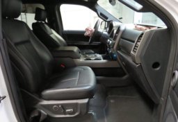 2019 Ford Expedition - Thumbnail 23