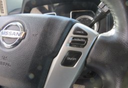 2017 Nissan Titan - Thumbnail 32