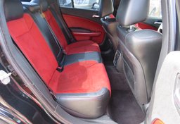 2016 Dodge Charger - Thumbnail 32