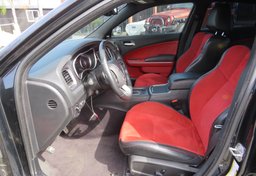 2016 Dodge Charger - Thumbnail 29