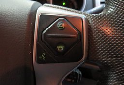 2015 Toyota Tacoma - Thumbnail 21