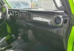 2021 Jeep Gladiator - Thumbnail 26