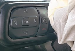 2021 Jeep Gladiator - Thumbnail 31