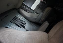 2022 Chevrolet Express - Thumbnail 33