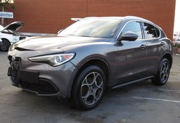 2018 Alfa Romeo Stelvio - Thumbnail 3