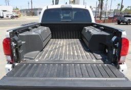 2021 Toyota Tacoma 4WD - Thumbnail 17