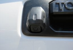 2021 Toyota Tacoma 4WD - Thumbnail 24