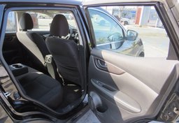 2021 Nissan Rogue Sport - Thumbnail 26