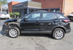 2021 Nissan Rogue Sport - Thumbnail 6