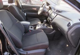 2021 Nissan Rogue Sport - Thumbnail 22