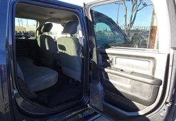 2017 Ram 2500 - Thumbnail 25